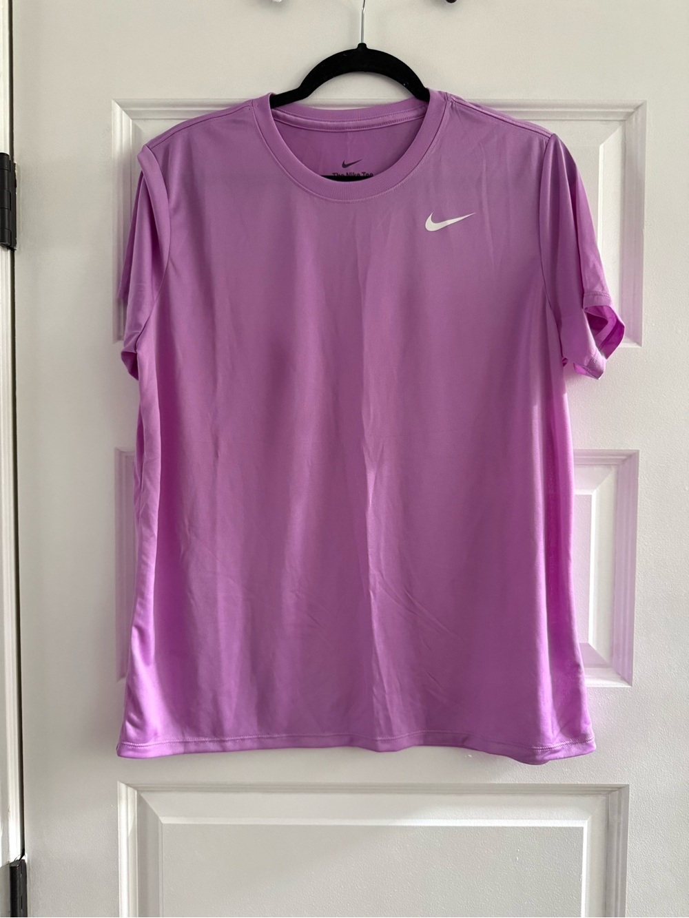 Nike Women's Lavender Short Sleeve Athletic Tee